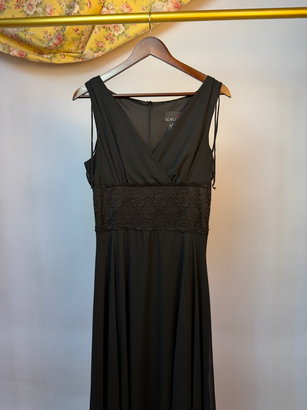 Black Lace Waist Detail Midi Dress
