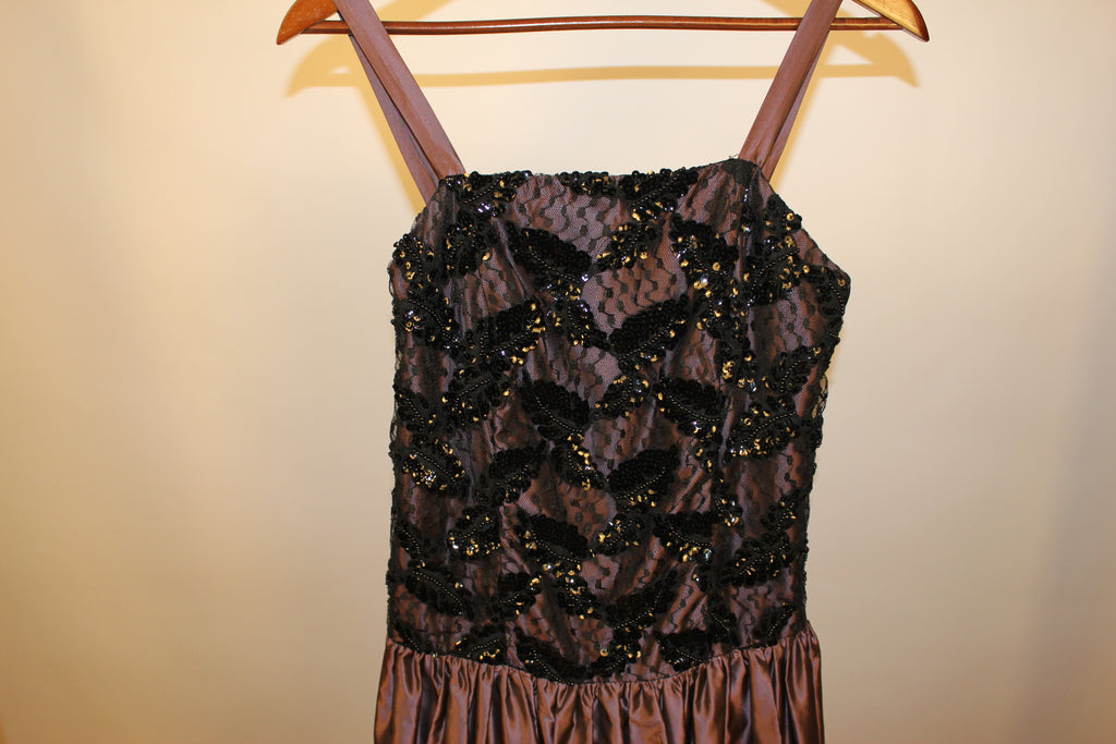 Black & Plum Beaded Knee-Length Dress