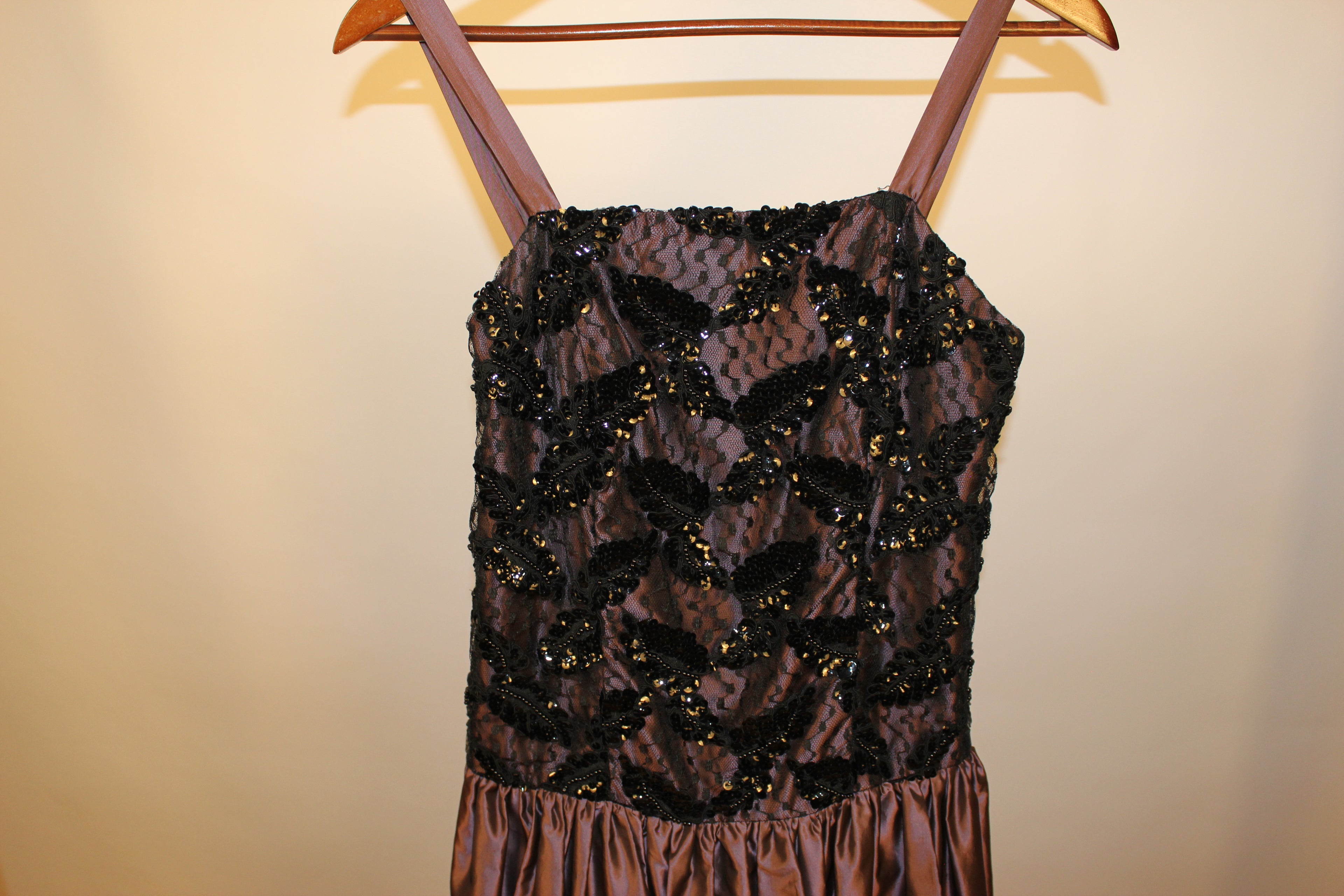 Black & Plum Beaded Knee-Length Dress