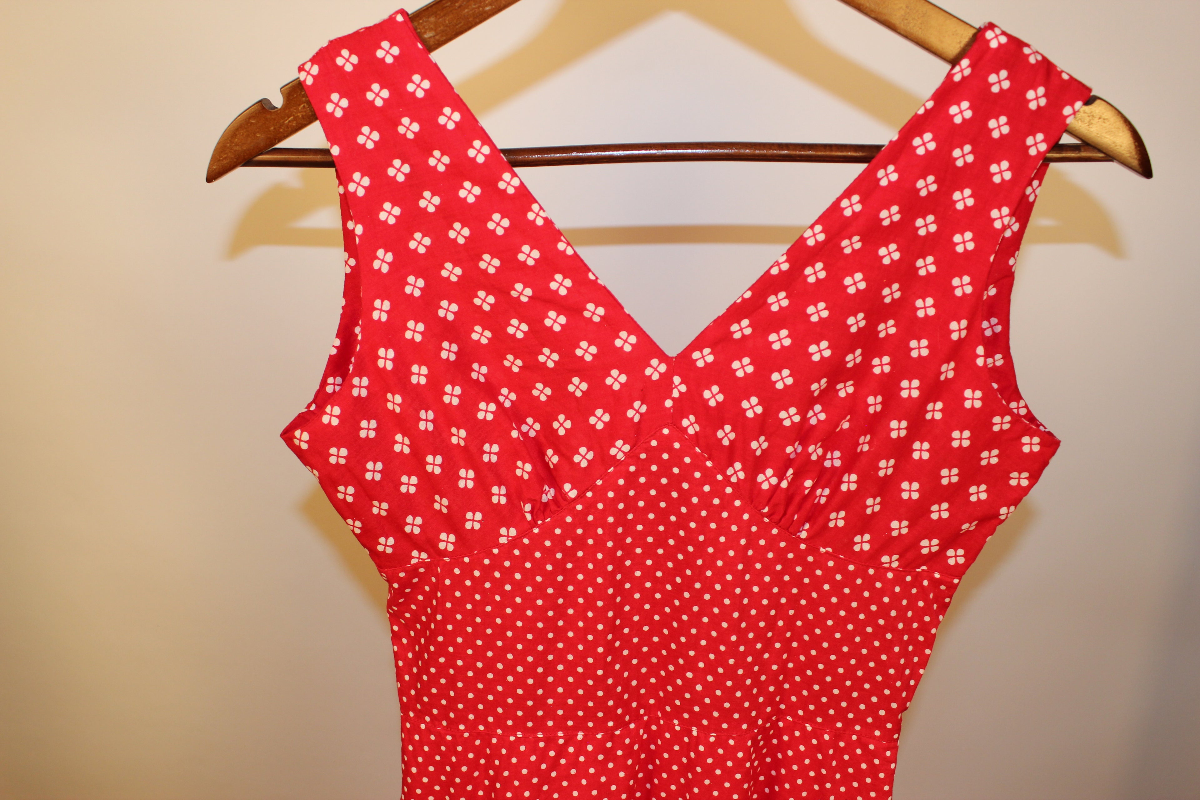 Red & White Printed Knee Length Dress