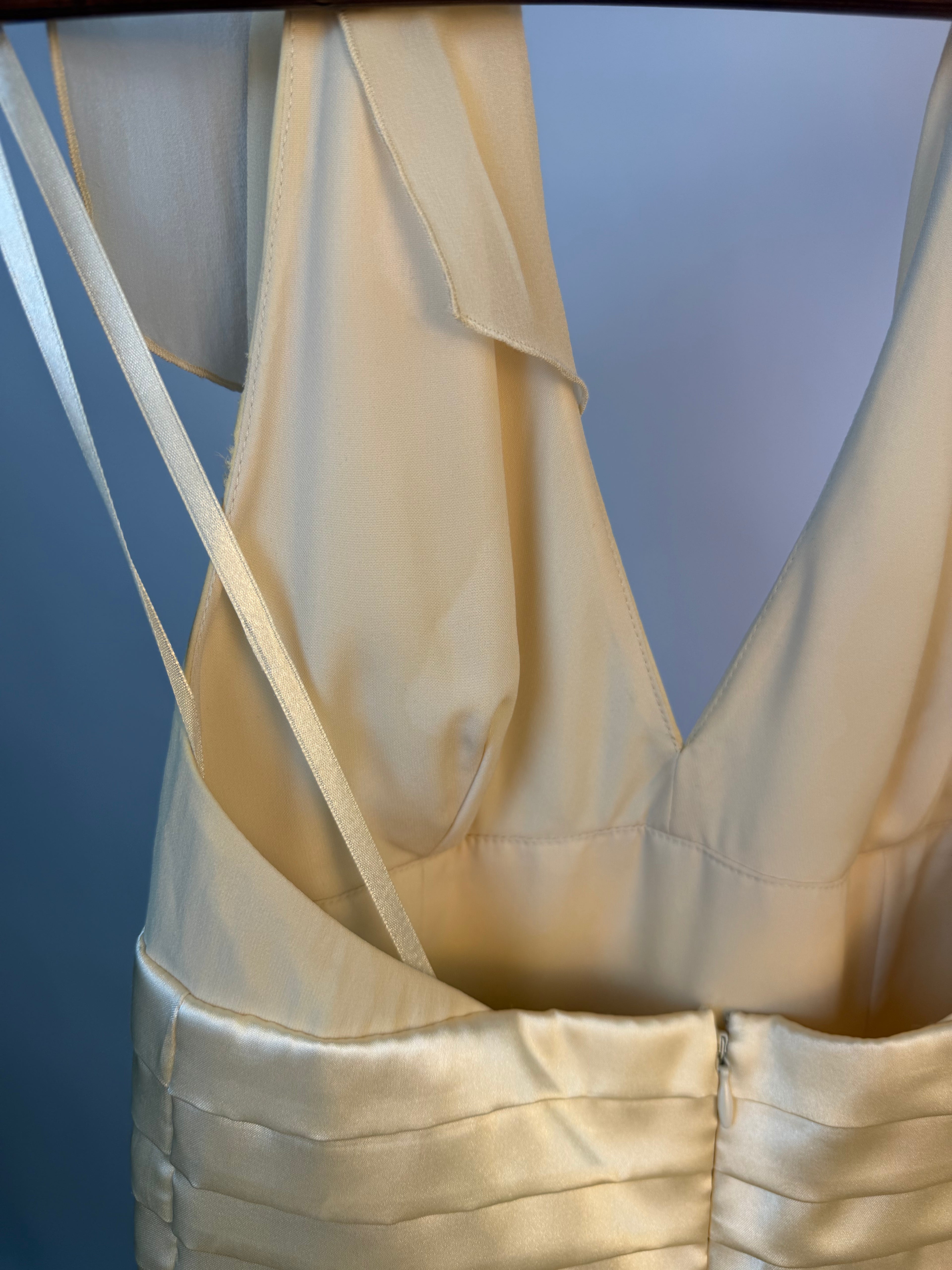 Vintage BCBG Paris 100% Silk Ivory Dress